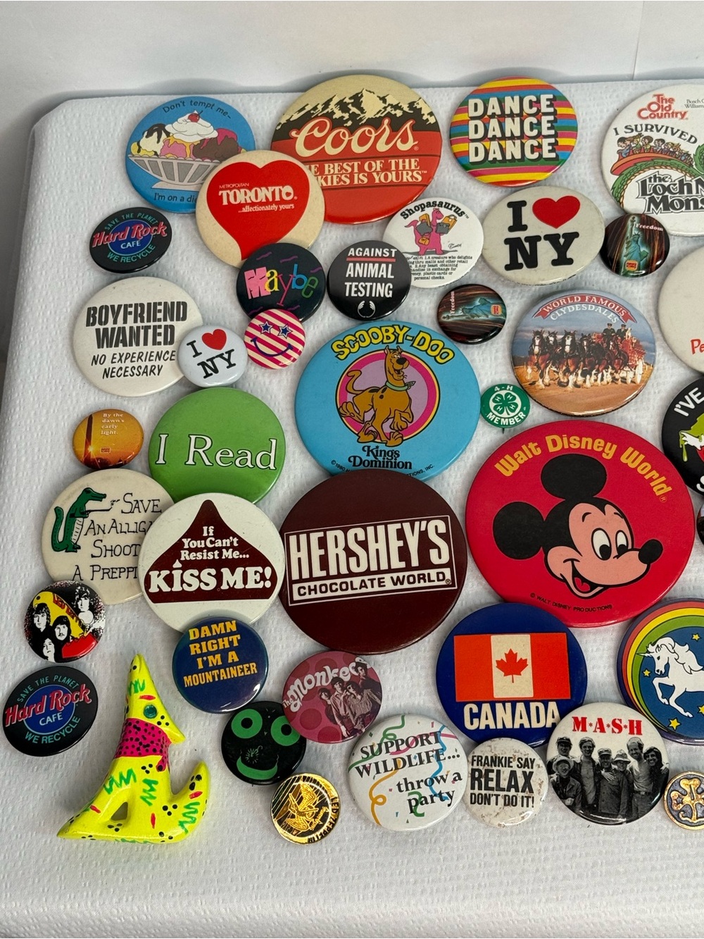 Vintage 70s & 80s Pinback Buttons - Mixed Topics and Colors - 65 Buttons - Picture 2 of 5